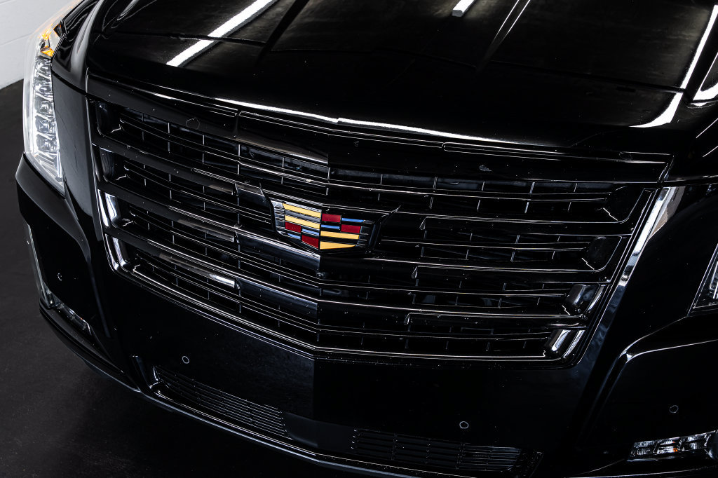 Used 2020 Cadillac Escalade Platinum RWD image 10