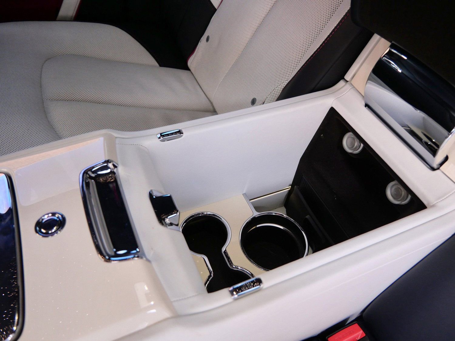 Used 2021 Rolls-Royce Ghost image 28