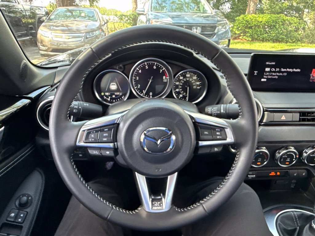 Used 2025 MAZDA MX-5 Miata RF Grand Touring RWD image 20