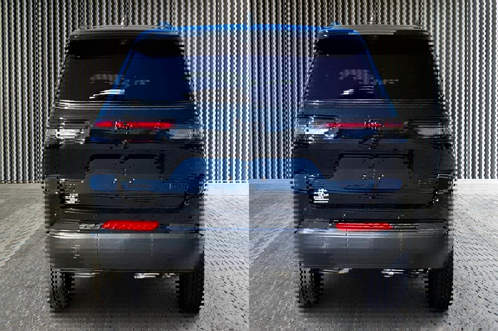 New 2025 Jeep Grand Cherokee L Limited w/ Luxury Tech Group II image 4