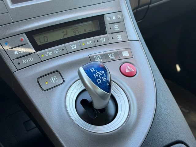 Used 2015 Toyota Prius Two FWD image 12