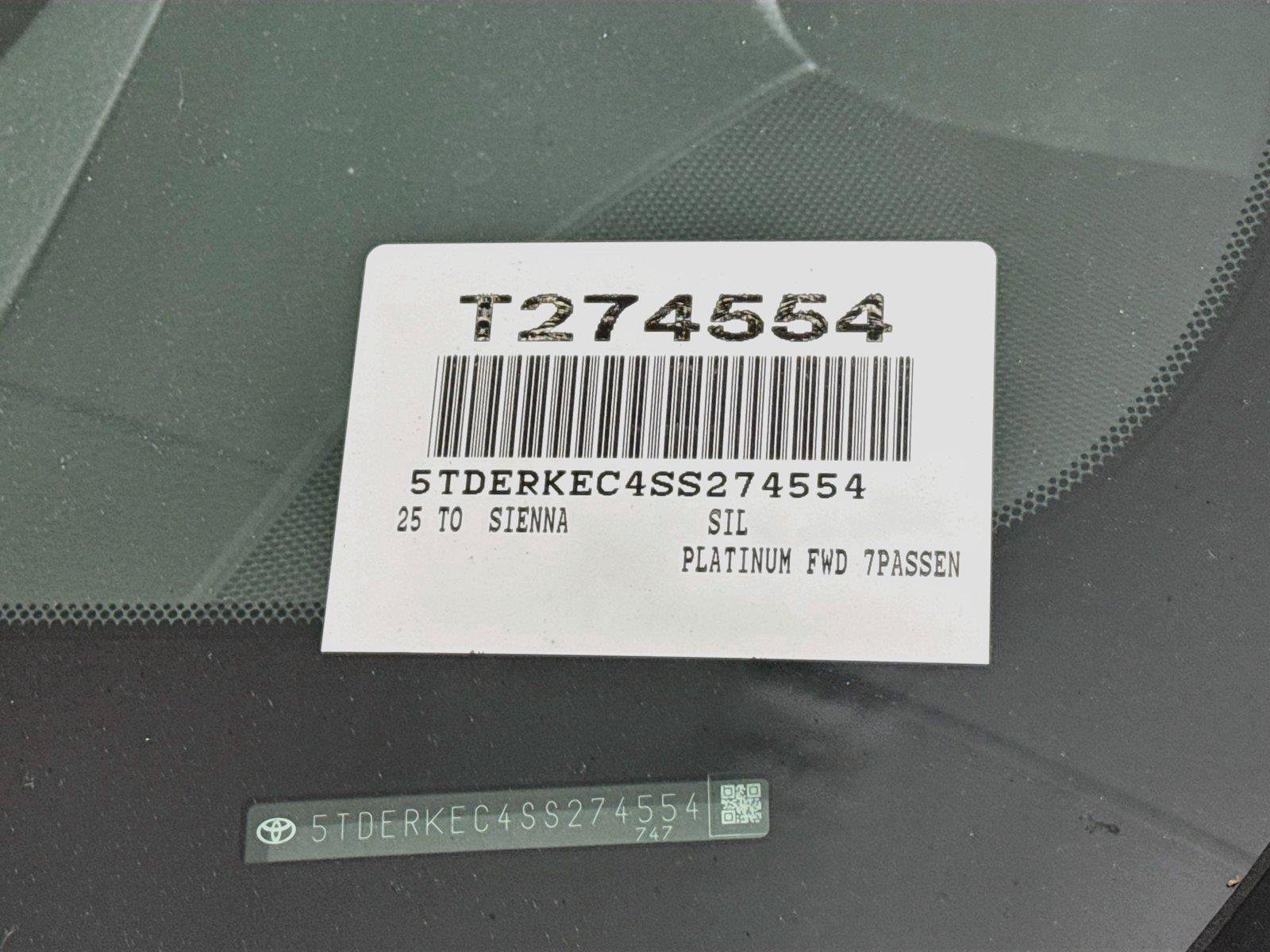 Certified 2025 Toyota Sienna Platinum FWD image 46