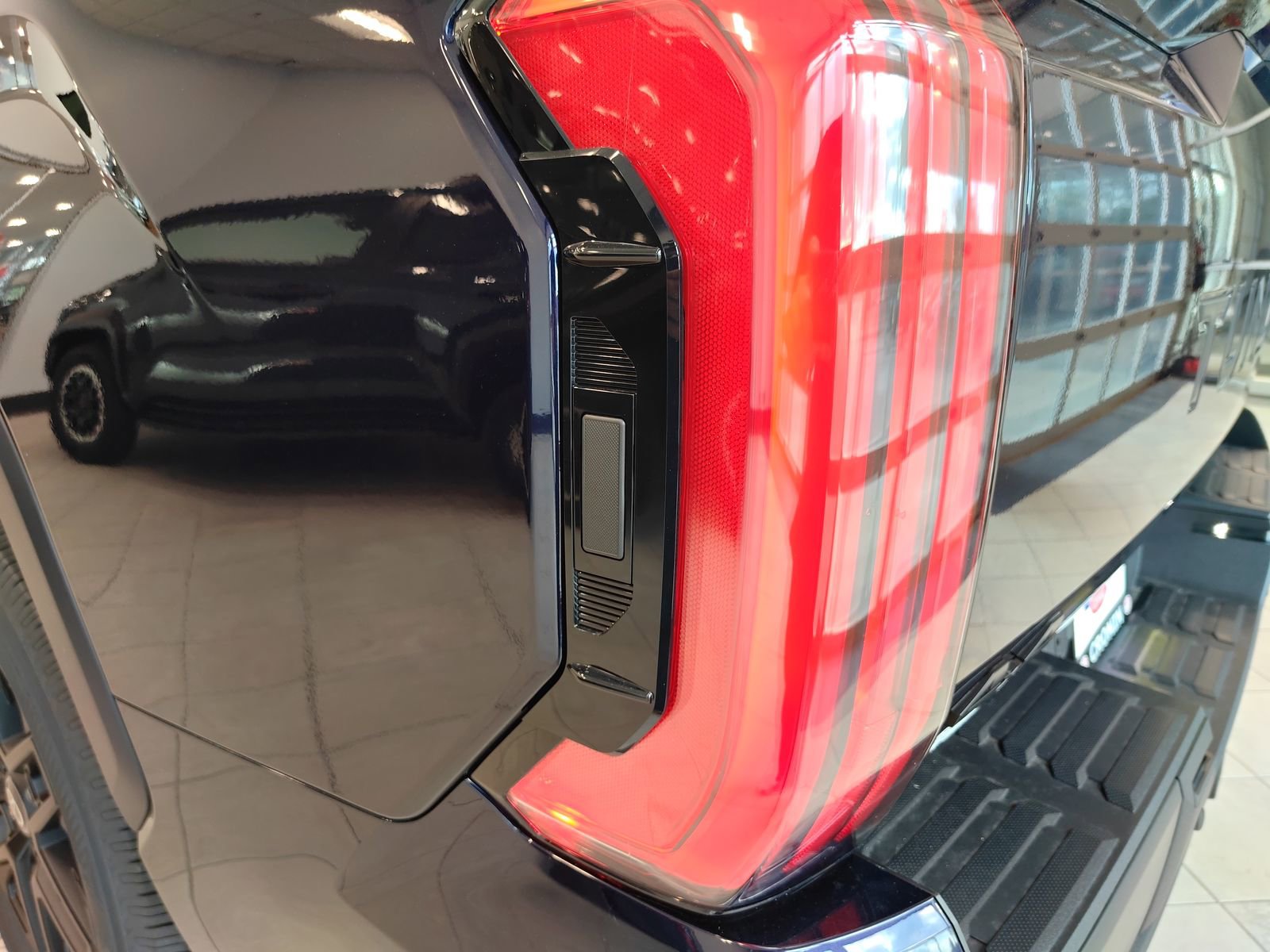 New 2026 Toyota Tundra Limited AWD/4WD image 14