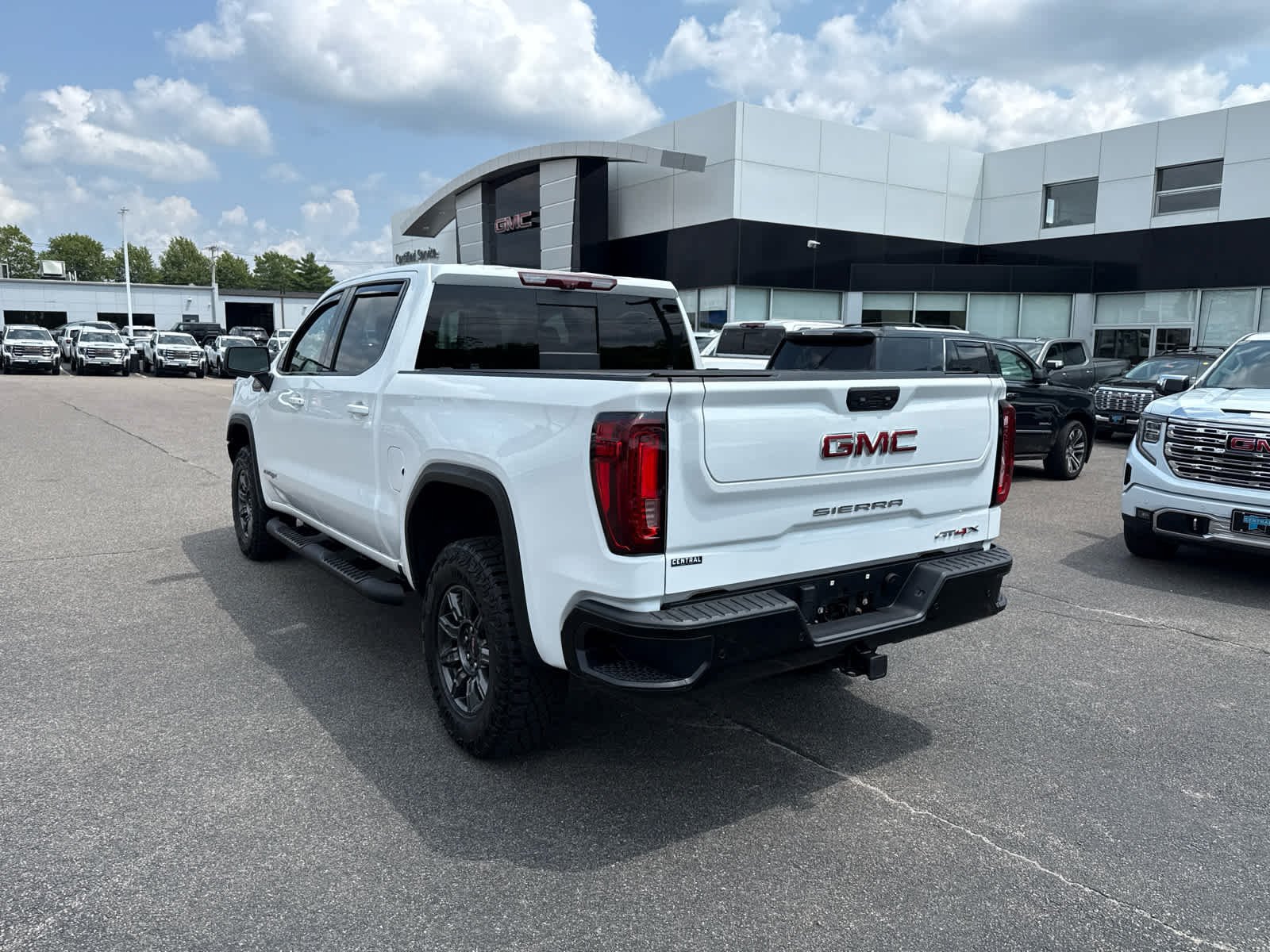 Certified 2024 GMC Sierra 1500 AT4X AWD/4WD image 4