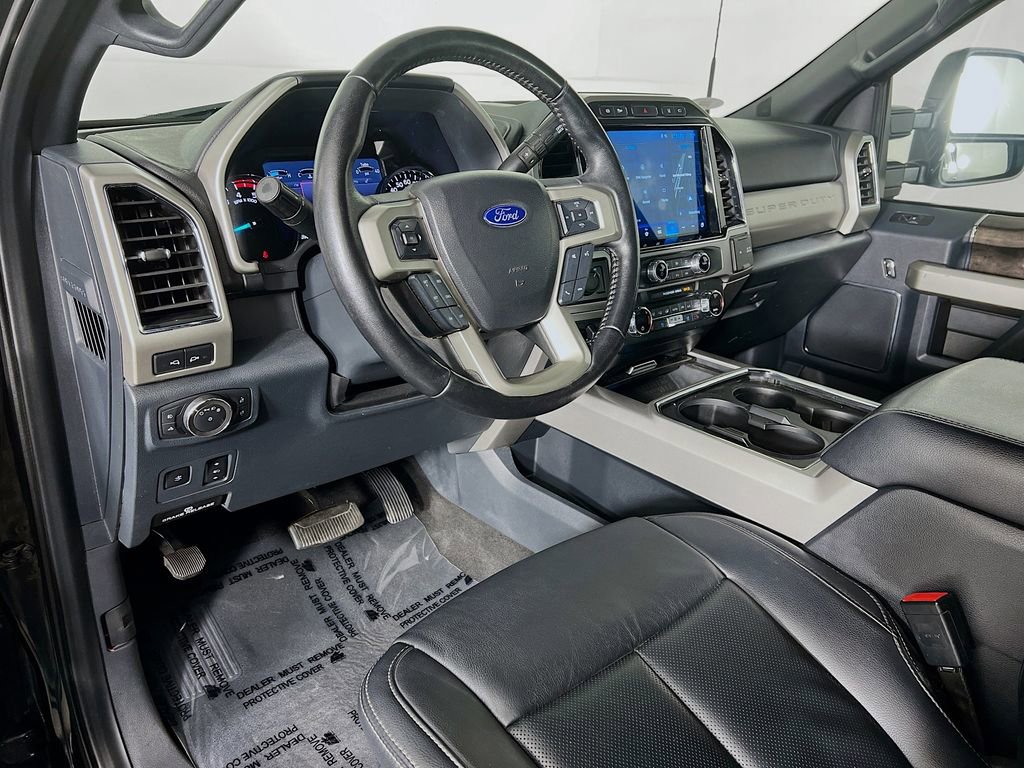 Used 2022 Ford F250 Lariat w/ Black Appearance Package AWD/4WD image 9