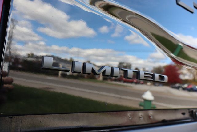 Used 2025 RAM 3500 Limited image 39