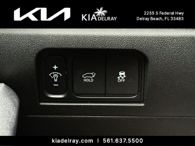 Certified 2024 Kia Sorento SX FWD image 29
