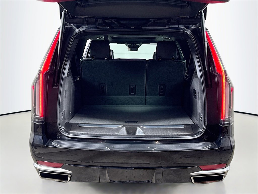 Used 2021 Cadillac Escalade ESV Premium Luxury image 26