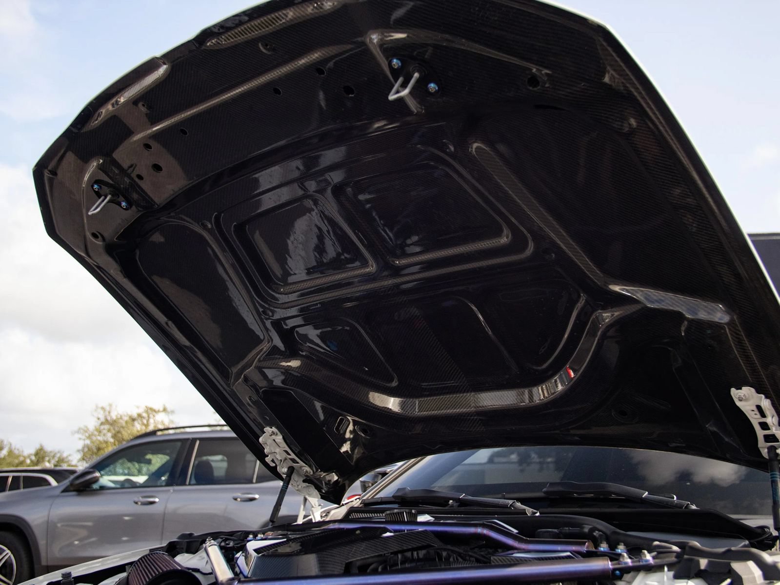 Used 2021 BMW M4 Competition w/ M Carbon Exterior Package RWD image 56