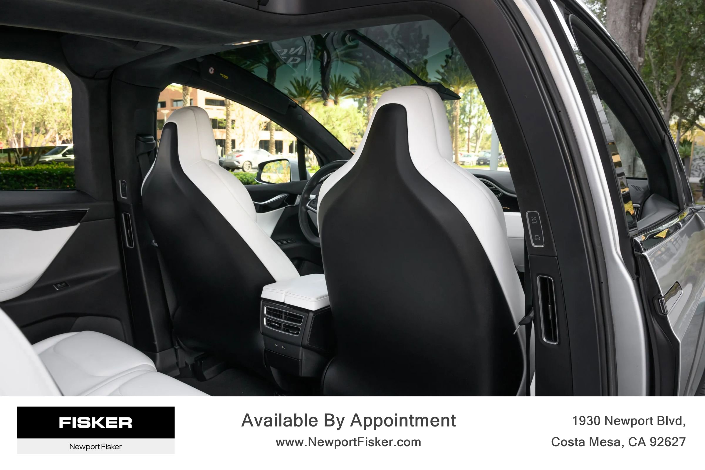 Used 2018 Tesla Model X 75D image 28