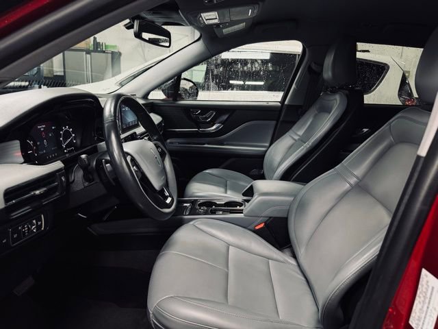 Used 2021 Lincoln Corsair AWD w/ Equipment Group 101A image 17