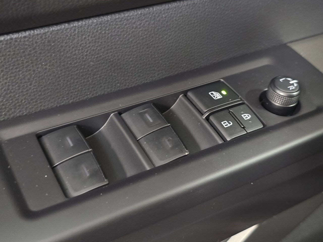 Certified 2025 Toyota Tundra SR5 image 25