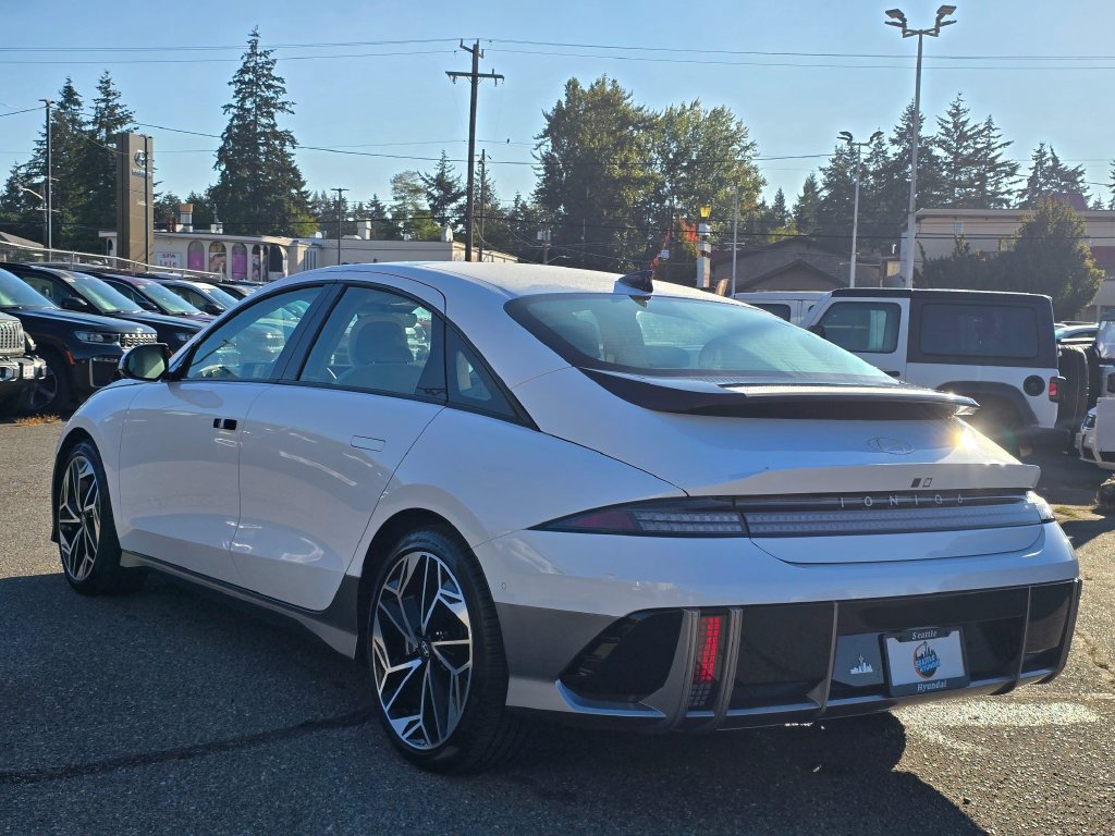 Used 2024 Hyundai Ioniq 6 Limited AWD/4WD image 6