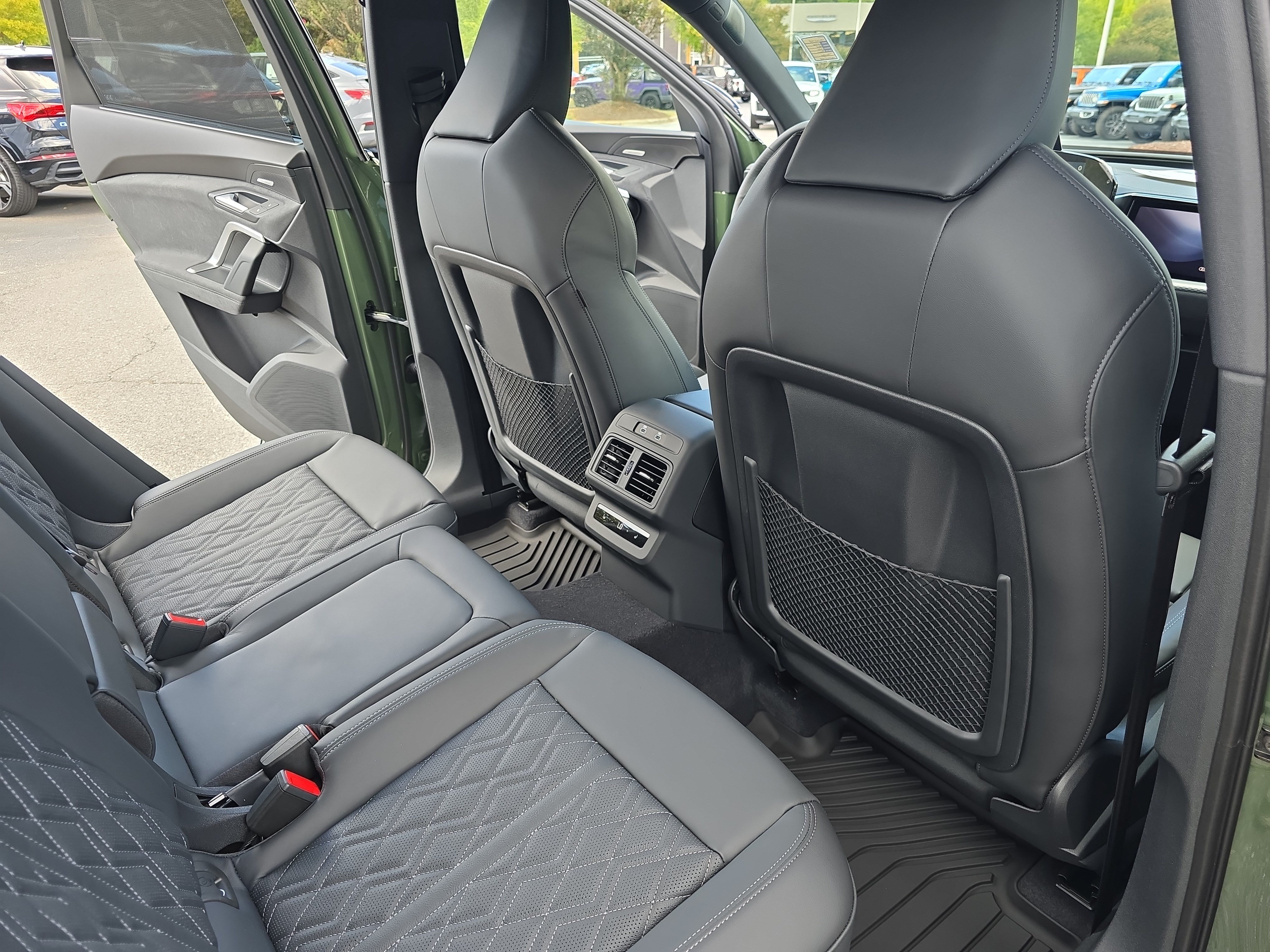New 2026 Audi SQ5 Prestige AWD/4WD image 11