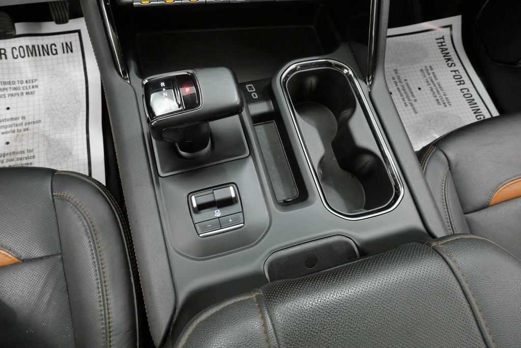 Used 2024 GMC Sierra 1500 AT4 w/ Technology Package AWD/4WD image 29