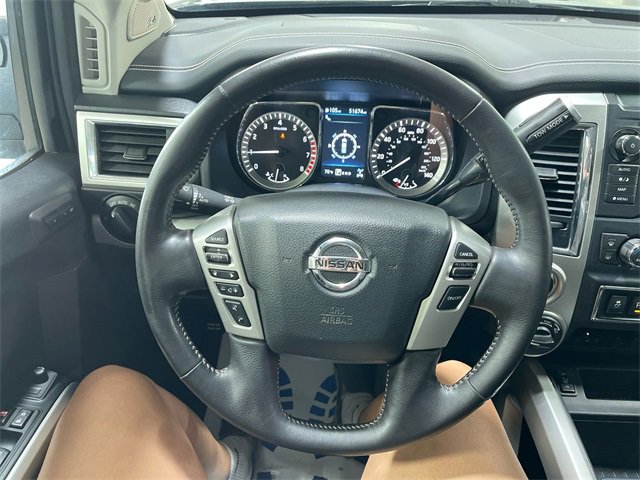 Used 2019 Nissan Titan PRO-4X w/ Pro-4x Convenience Package image 14