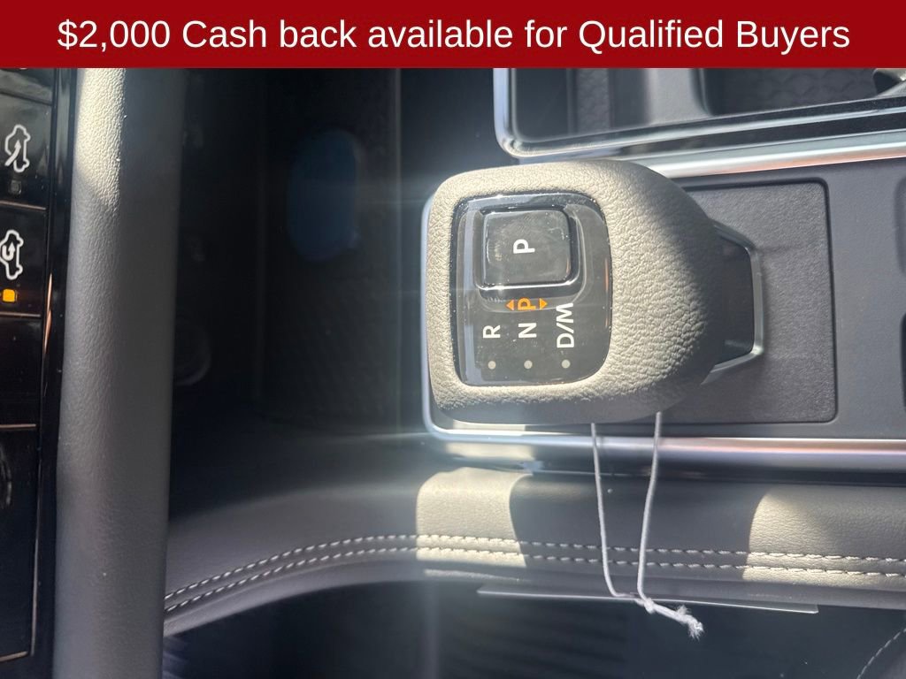 New 2026 Nissan Pathfinder Platinum image 25