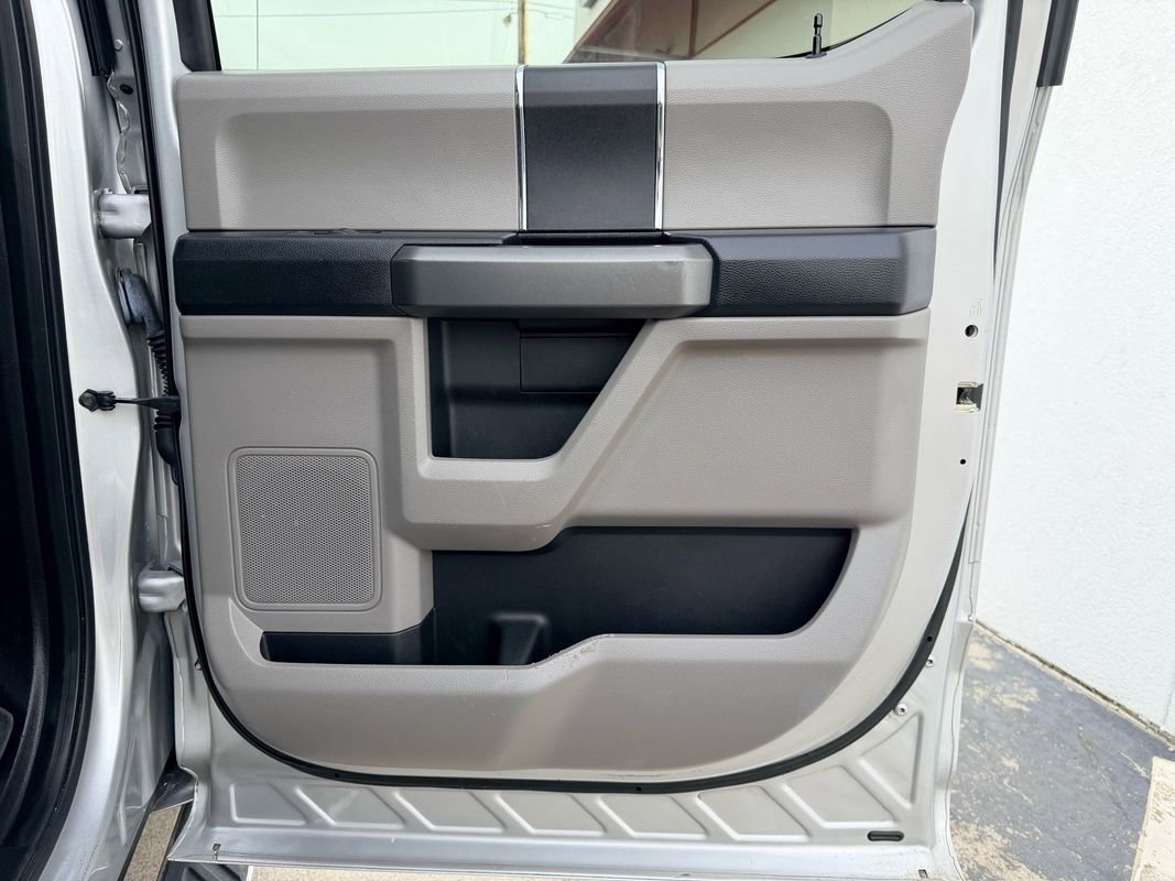 Used 2018 Ford F150 XLT image 24