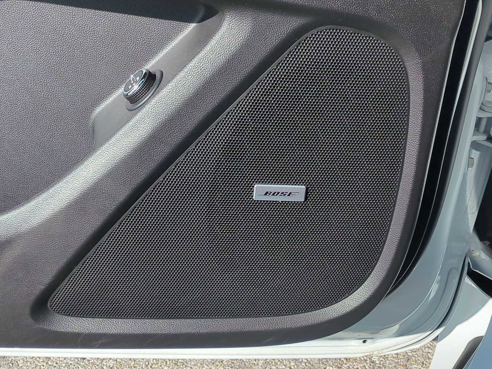 Used 2023 Chevrolet Traverse Premier image 24