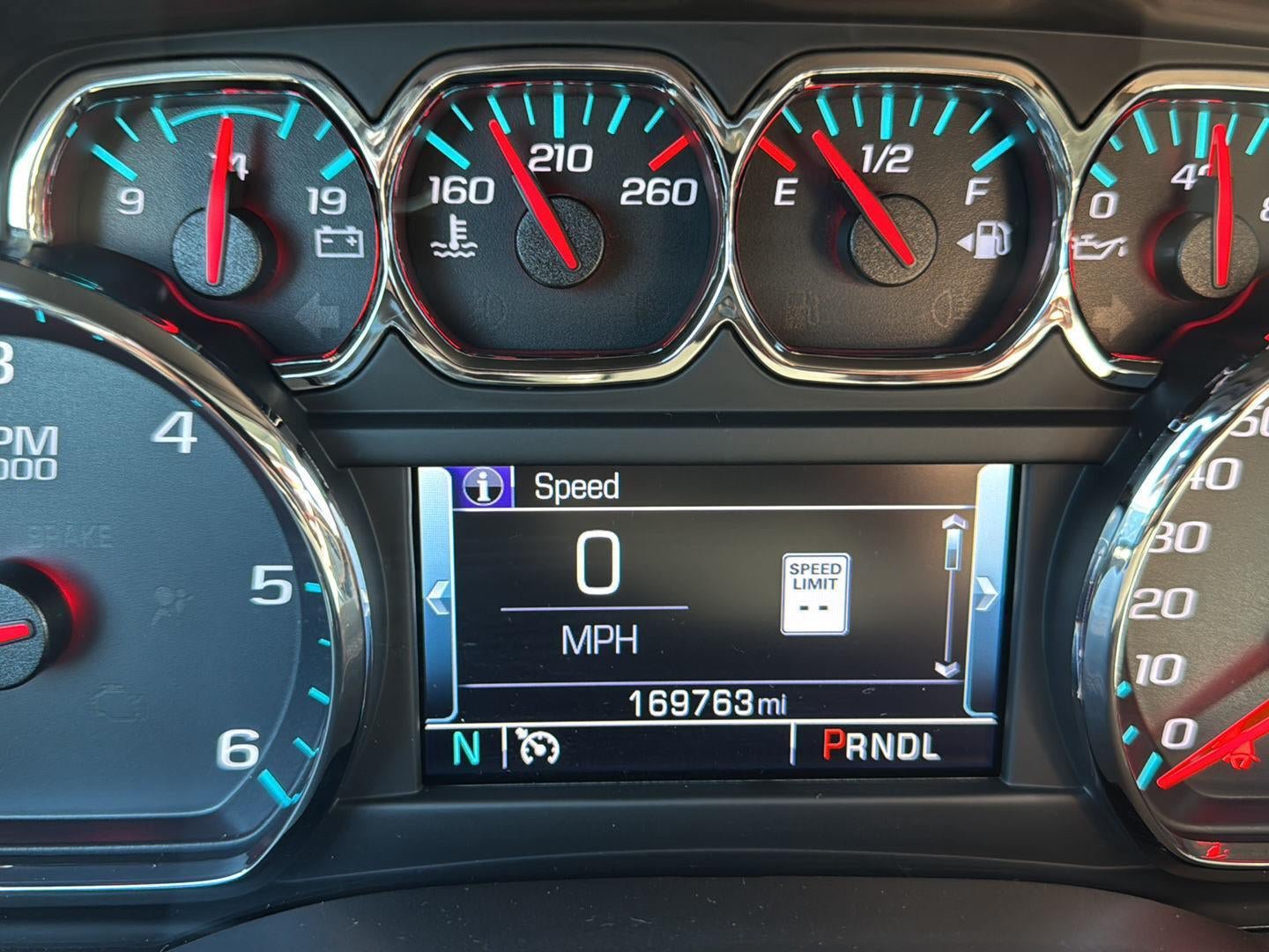 Used 2018 Chevrolet Tahoe LT AWD/4WD image 23