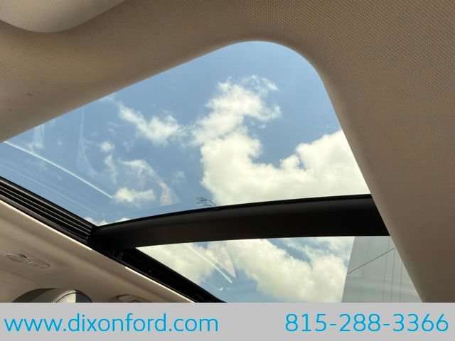 Used 2014 Ford Escape Titanium w/ Equipment Group 401A AWD/4WD image 23