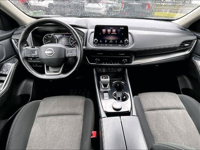 Certified 2025 Nissan Rogue SV AWD/4WD image 21