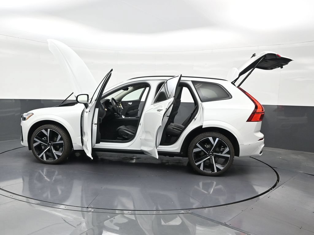 New 2026 Volvo XC60 B5 Ultra AWD/4WD image 31