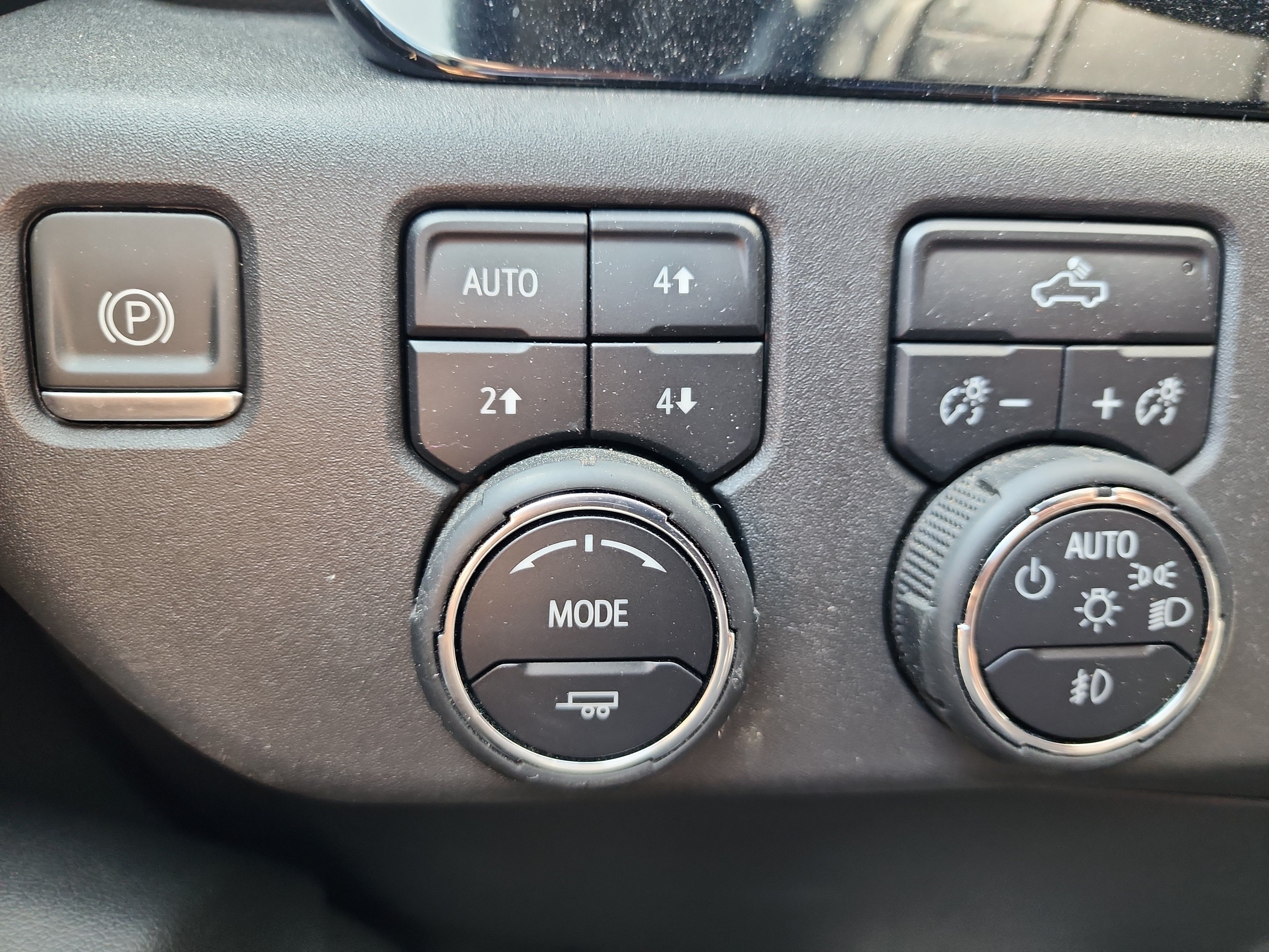 Certified 2023 Chevrolet Silverado 1500 RST AWD/4WD image 22