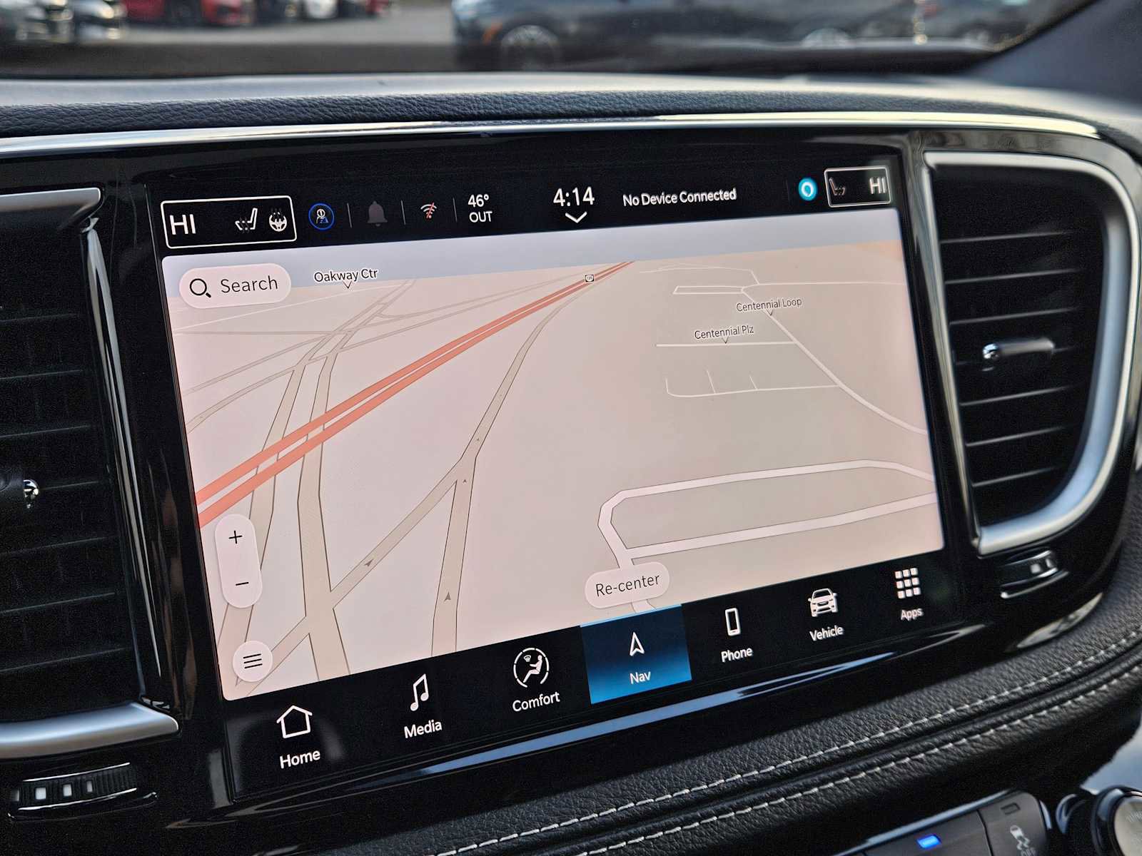 Used 2025 Chrysler Pacifica Limited image 28