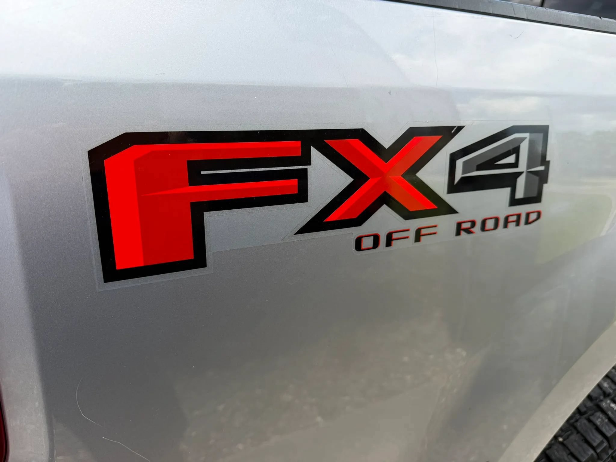 Used 2020 Ford F250 XLT w/ XLT Premium Package AWD/4WD image 7