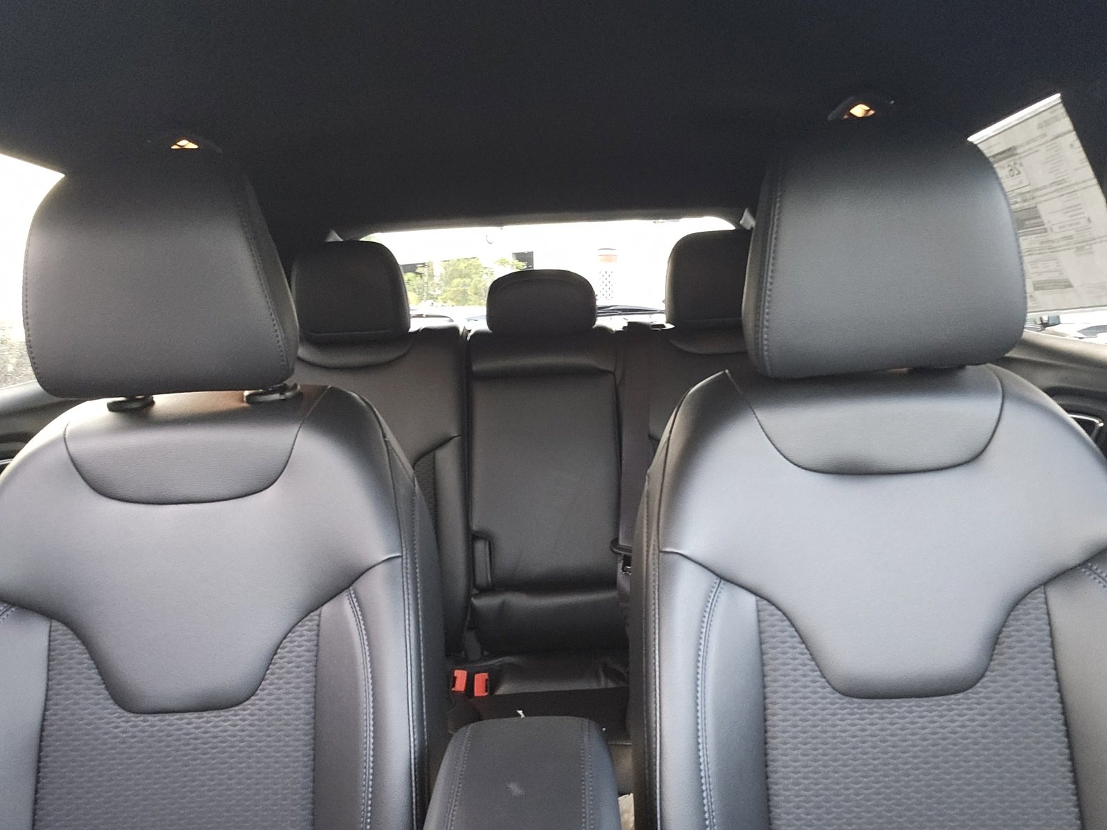 New 2026 Jeep Compass Latitude image 28