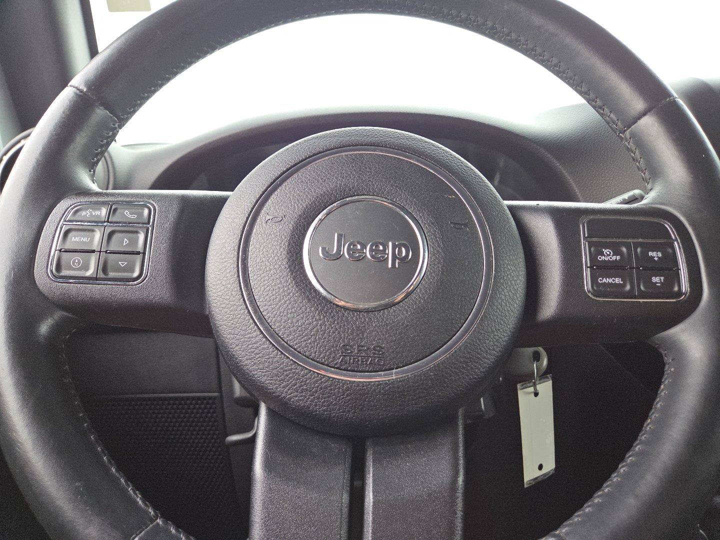 Used 2015 Jeep Wrangler Sport w/ Mopar Black Appearance Group AWD/4WD image 17
