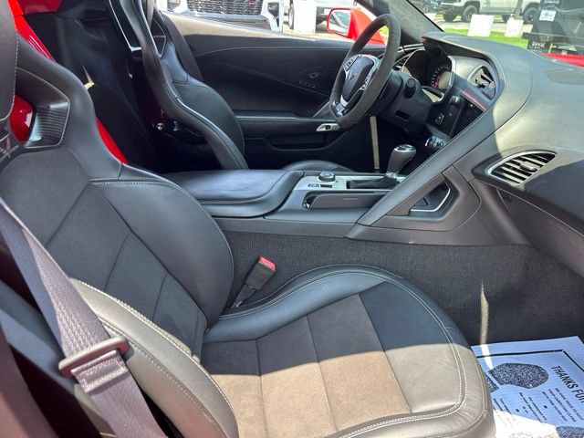 Used 2015 Chevrolet Corvette Z06 w/ 3LZ Preferred Equipment Group RWD image 32