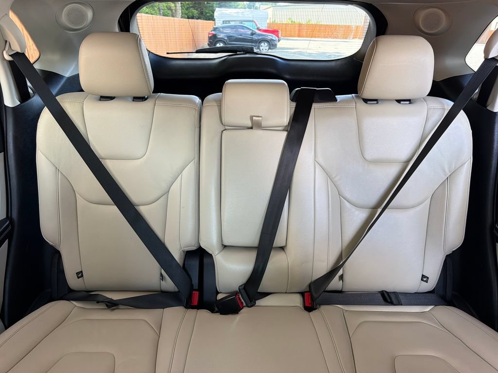 Used 2021 Ford Edge Titanium w/ Cargo Accessory Package FWD image 28