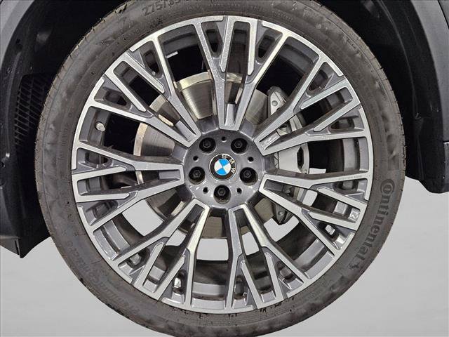 New 2026 BMW X5 sDrive40i RWD image 16