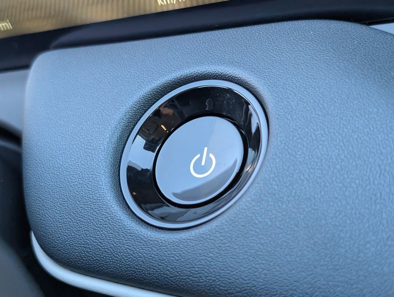 New 2026 Nissan Leaf SV+ w/ Illuminated Package image 17