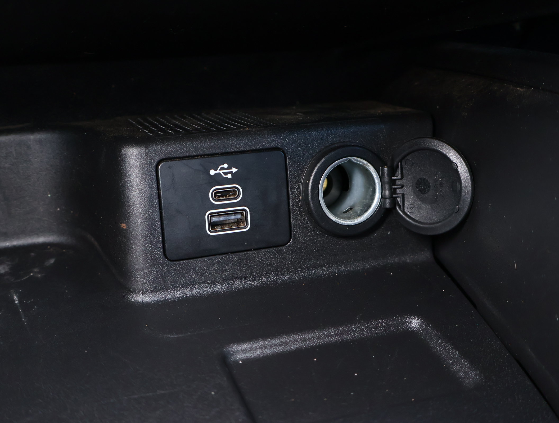 Used 2025 Ford Escape Active FWD image 20