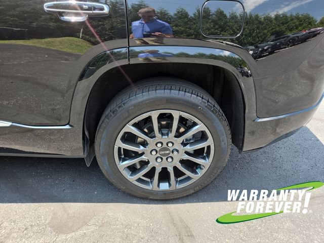 Used 2023 GMC Acadia Denali w/ Black Diamond Edition AWD/4WD image 22