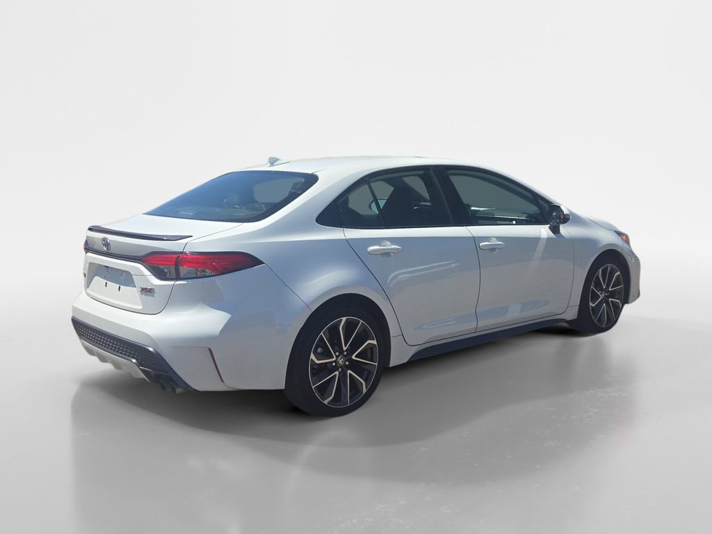 Used 2020 Toyota Corolla XSE FWD image 5