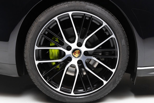 Used 2023 Porsche Panamera 4S Executive image 43
