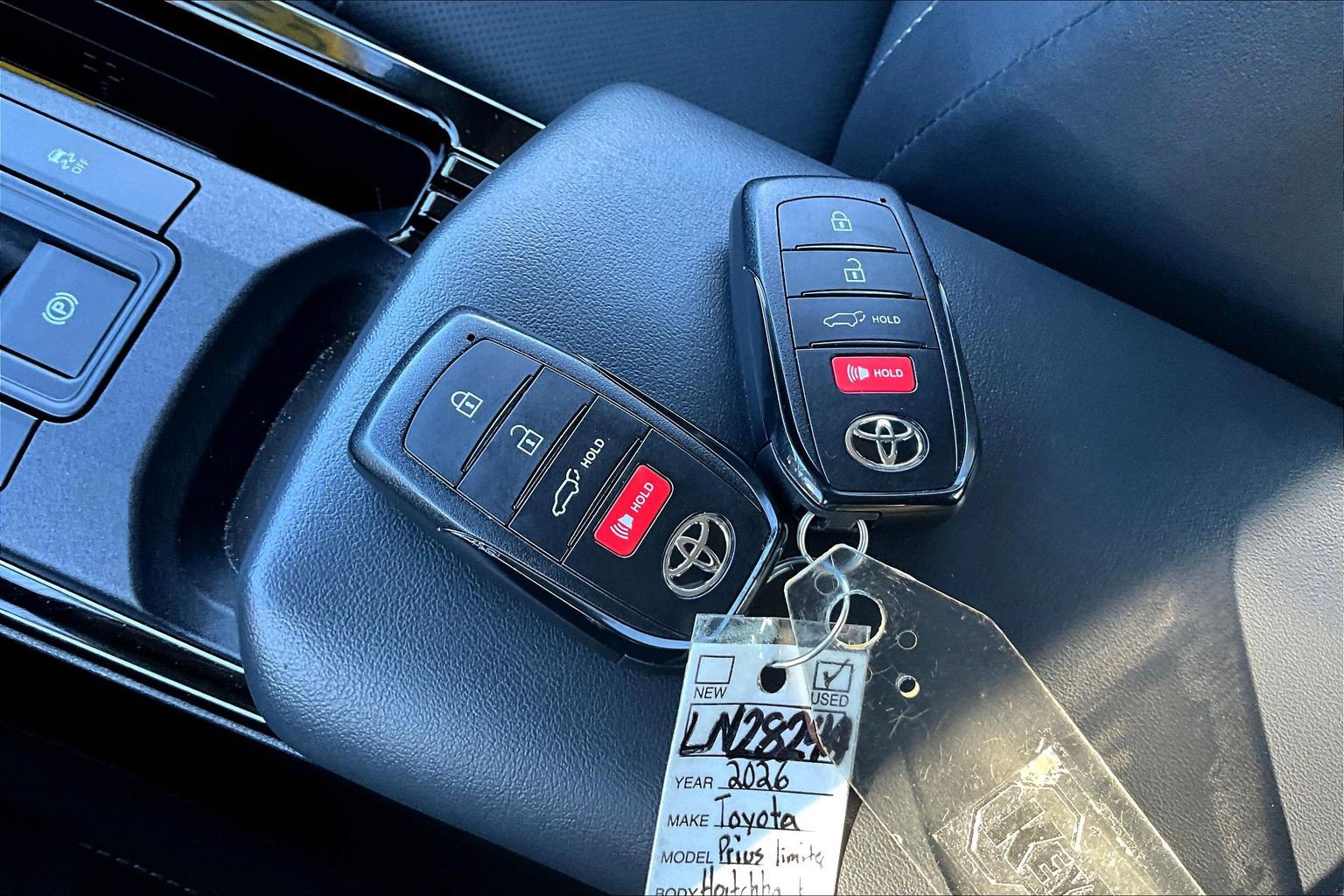 Used 2026 Toyota Prius Limited w/ Limited Premium Package AWD/4WD image 10