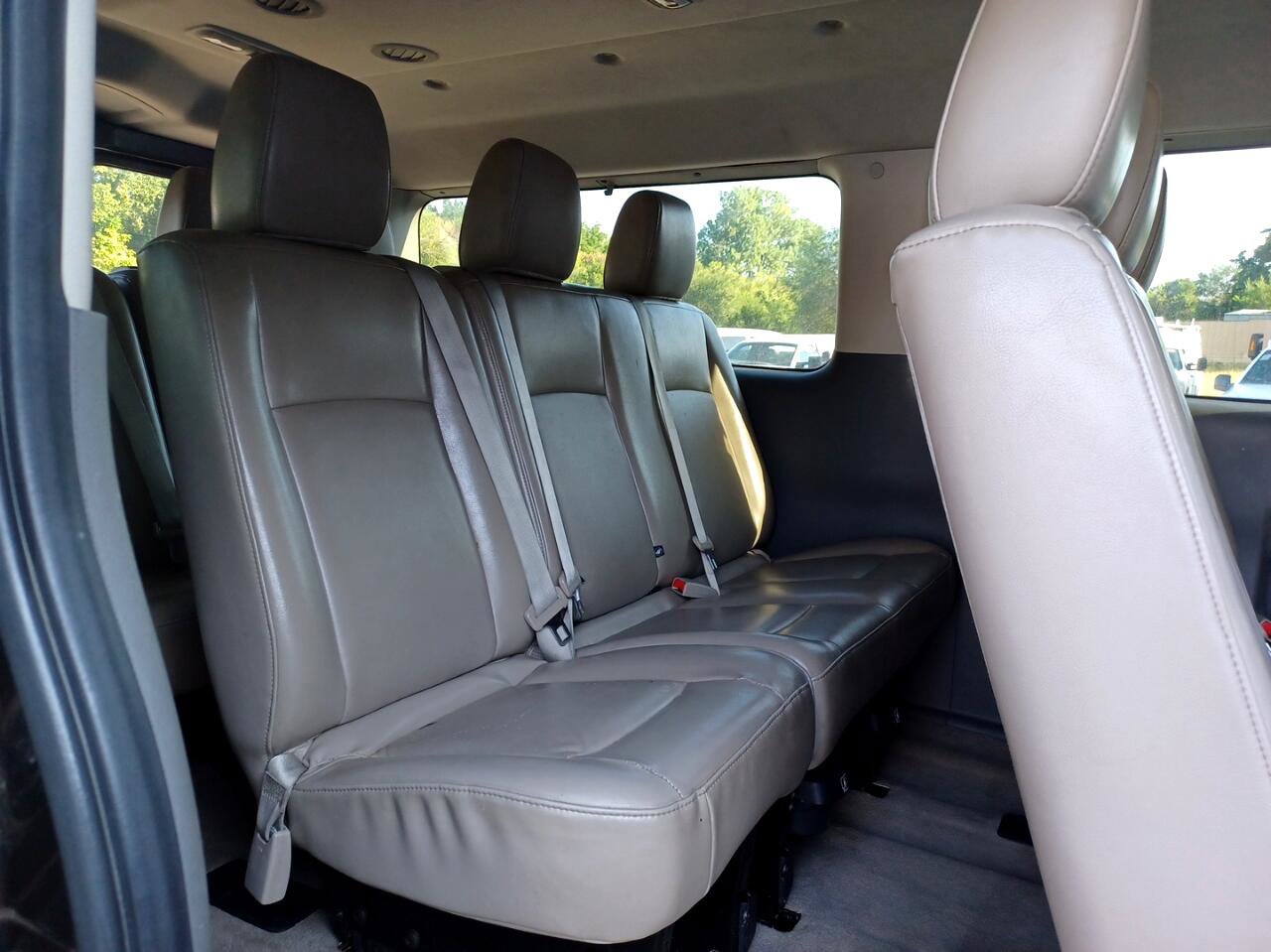 Used 2012 Nissan NV 3500 SL w/ Technology Pkg image 34