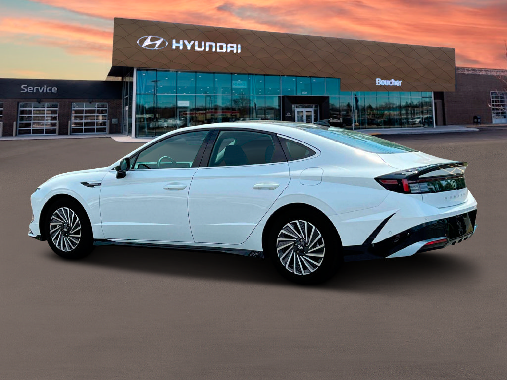 New 2025 Hyundai Sonata Limited FWD image 4