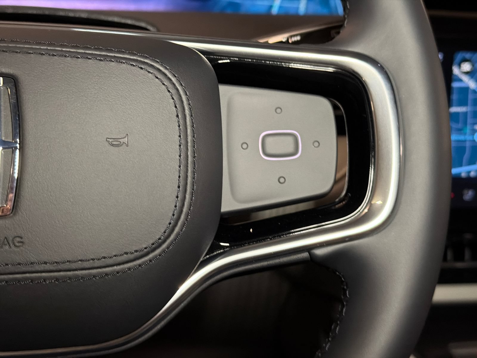 New 2026 Lincoln Nautilus Reserve AWD/4WD image 19