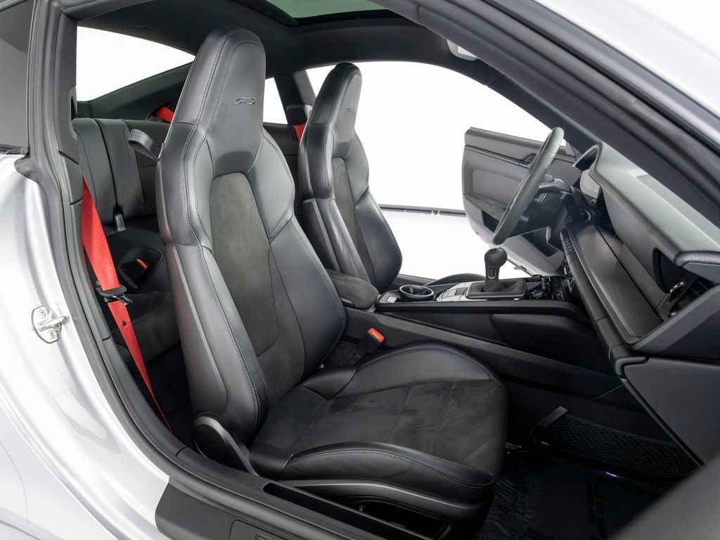 Certified 2022 Porsche 911 Carrera 4 GTS AWD/4WD image 43