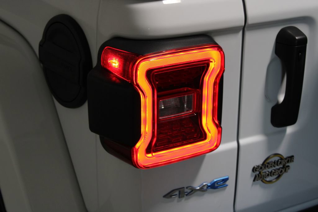 Used 2023 Jeep Wrangler Unlimited Sahara w/ Cold Weather Group image 54