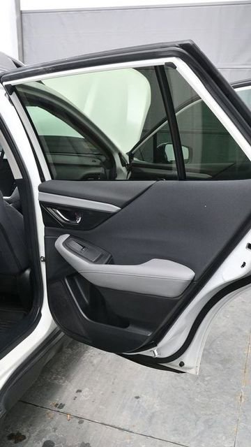 Used 2021 Subaru Outback Premium image 21