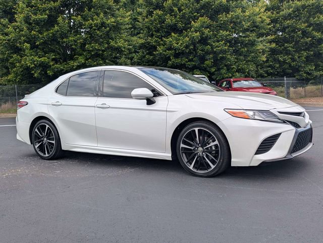Used 2020 Toyota Camry XSE FWD video 2