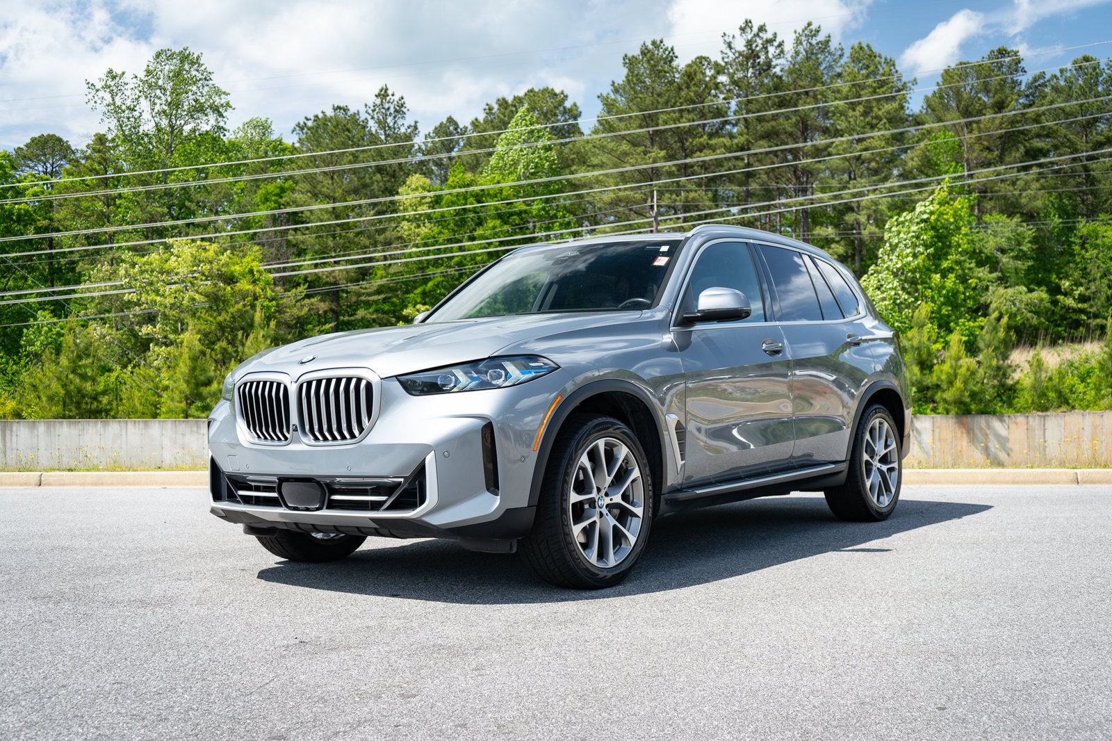 Used 2024 BMW X5 sDrive40i RWD image 3