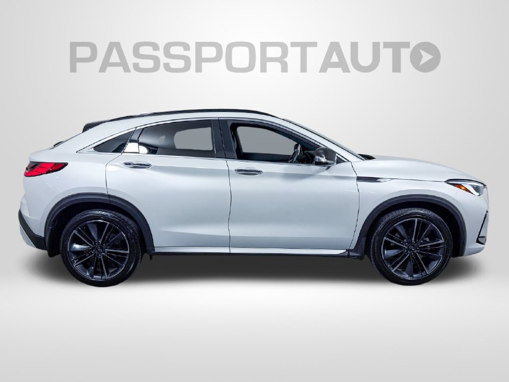 Used 2023 INFINITI QX55 Sensory w/ Lighting Package AWD/4WD image 11